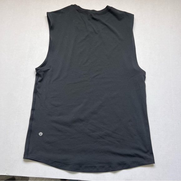 2/25 Mens Lululemon Bundle Lot Shirt Workout Gym T shirt Muscle Black Athletic - Picture 6 of 7
